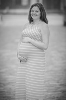 Steve & Jessica Maternity Photos-39-4